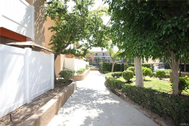 10331 Lindley Avenue 221, Porter Ranch, CA 91326