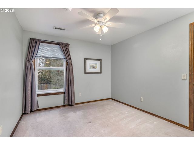 4055 TROUT Way, Lake Oswego, OR 97034