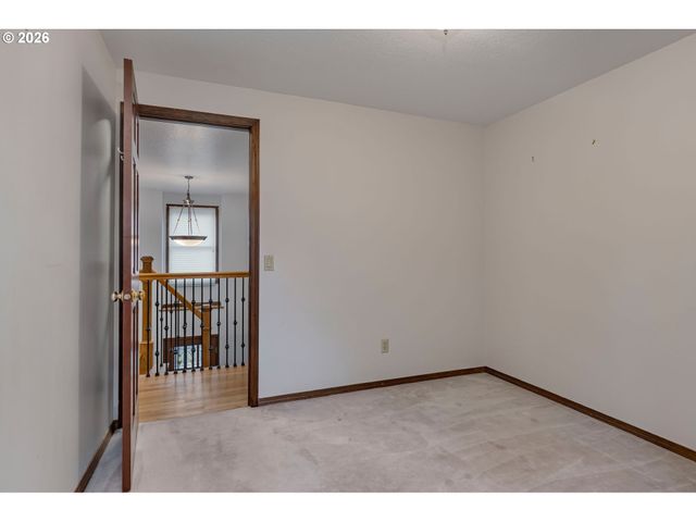 4055 TROUT Way, Lake Oswego, OR 97034