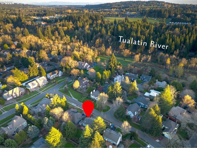 4055 TROUT Way, Lake Oswego, OR 97034