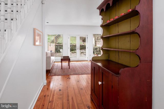 3693 RIVER RD, Lumberville, PA 18933