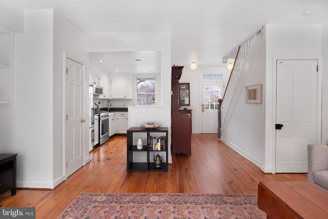 3693 RIVER RD, Lumberville, PA 18933