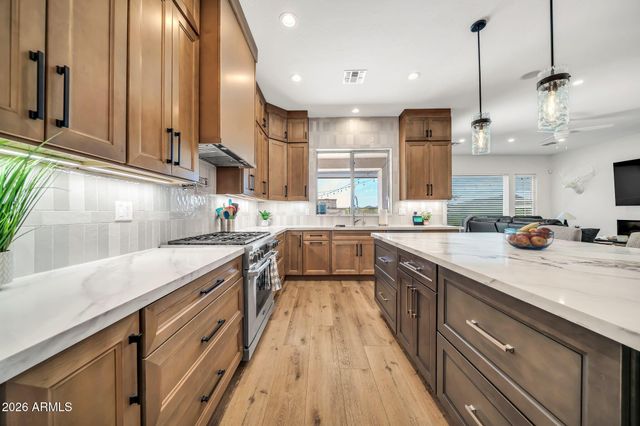 39721 N MAJESTY Trail, Anthem, AZ 85086