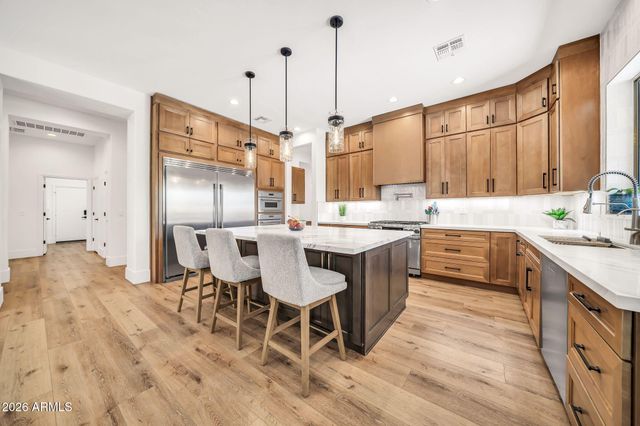 39721 N MAJESTY Trail, Anthem, AZ 85086