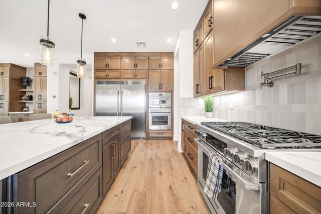 39721 N MAJESTY Trail, Anthem, AZ 85086