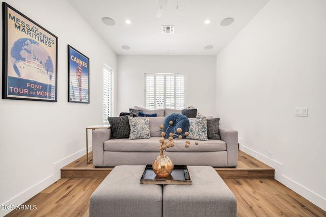 39721 N MAJESTY Trail, Anthem, AZ 85086