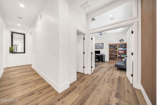 39721 N MAJESTY Trail, Anthem, AZ 85086