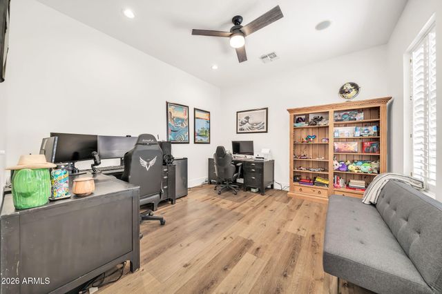 39721 N MAJESTY Trail, Anthem, AZ 85086