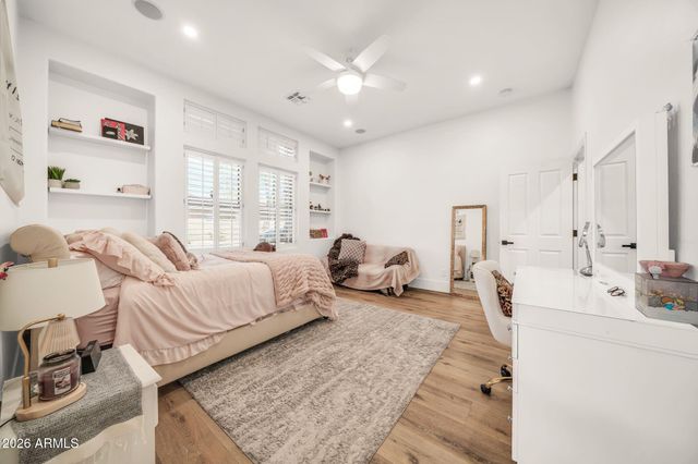 39721 N MAJESTY Trail, Anthem, AZ 85086