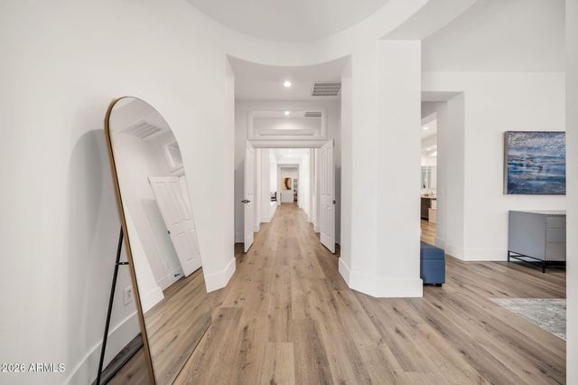 39721 N MAJESTY Trail, Anthem, AZ 85086