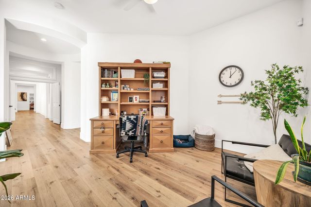 39721 N MAJESTY Trail, Anthem, AZ 85086