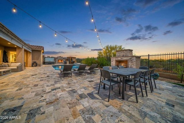 39721 N MAJESTY Trail, Anthem, AZ 85086