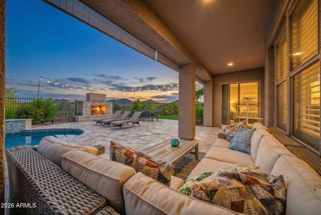 39721 N MAJESTY Trail, Anthem, AZ 85086