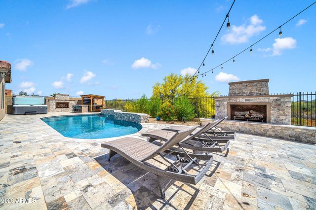 39721 N MAJESTY Trail, Anthem, AZ 85086