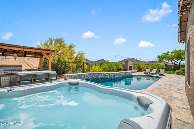 39721 N MAJESTY Trail, Anthem, AZ 85086