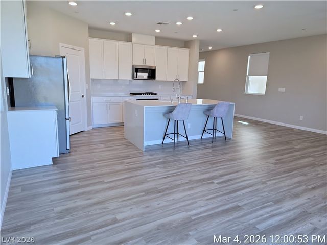 2818 Frabiele Street, Henderson, NV 89044