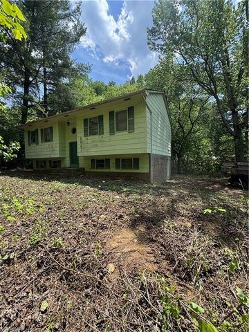 5041 Wind Spring Drive, Winston-salem, NC 27105