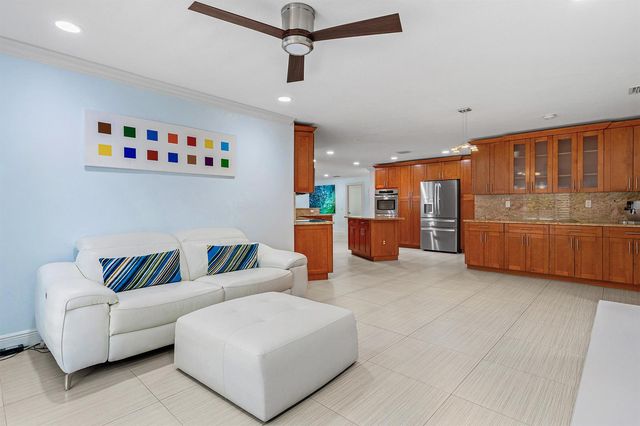 701 Buoy Road, North Palm Beach, FL 33408