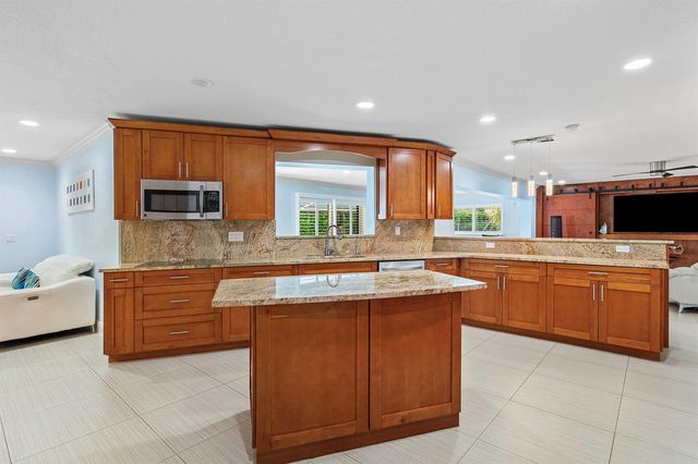 701 Buoy Road, North Palm Beach, FL 33408