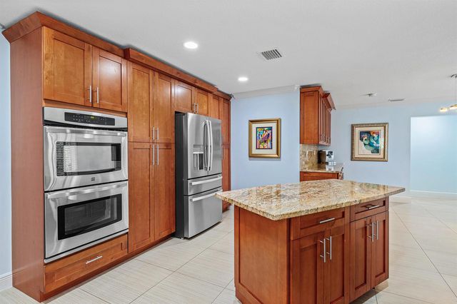 701 Buoy Road, North Palm Beach, FL 33408