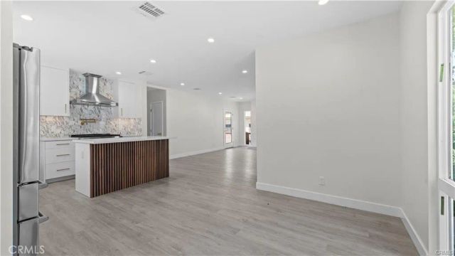1230 Spazier Avenue, Glendale, CA 91201