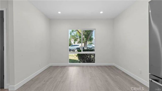 1230 Spazier Avenue, Glendale, CA 91201