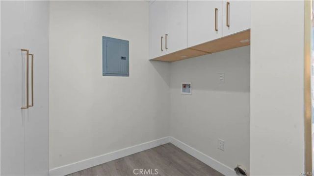 1230 Spazier Avenue, Glendale, CA 91201