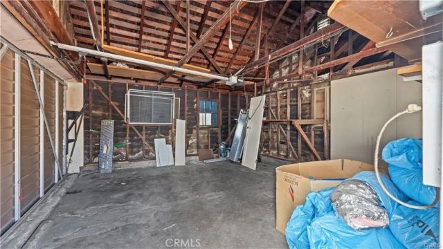 1230 Spazier Avenue, Glendale, CA 91201