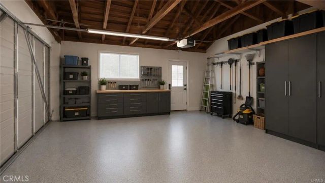 1230 Spazier Avenue, Glendale, CA 91201