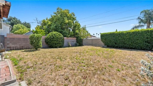 1230 Spazier Avenue, Glendale, CA 91201