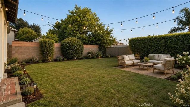 1230 Spazier Avenue, Glendale, CA 91201