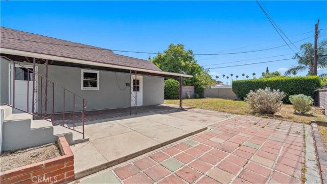 1230 Spazier Avenue, Glendale, CA 91201