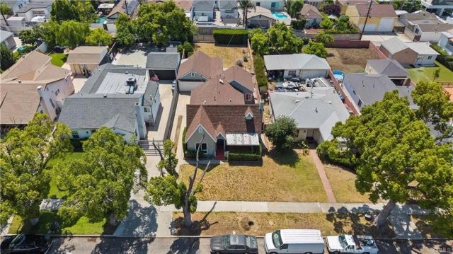 1230 Spazier Avenue, Glendale, CA 91201