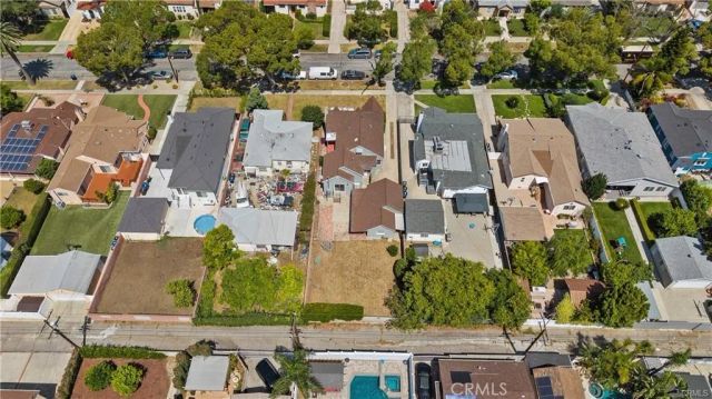 1230 Spazier Avenue, Glendale, CA 91201