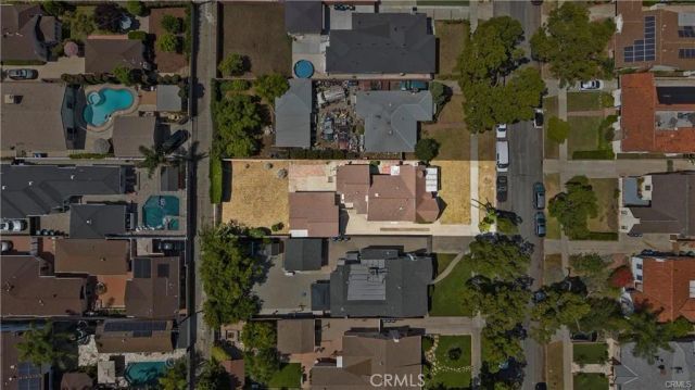 1230 Spazier Avenue, Glendale, CA 91201