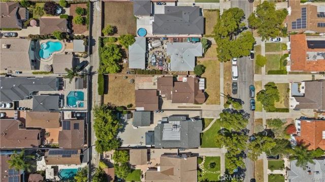 1230 Spazier Avenue, Glendale, CA 91201