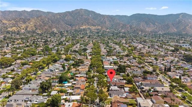 1230 Spazier Avenue, Glendale, CA 91201