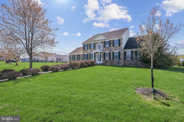 51 FORAGE DR, Mickleton, NJ 08056