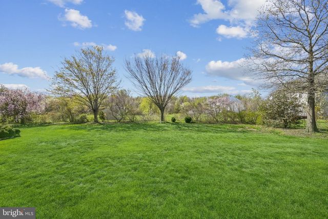 51 FORAGE DR, Mickleton, NJ 08056