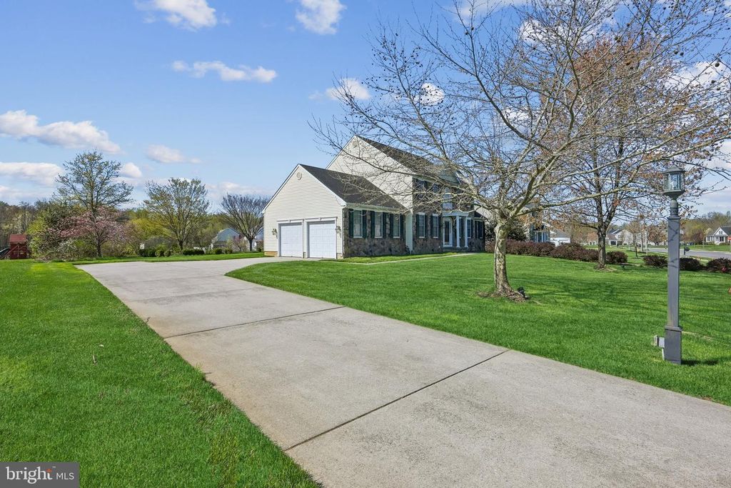 Image 3 of property listing at 51 FORAGE DR, Mickleton, NJ 08056