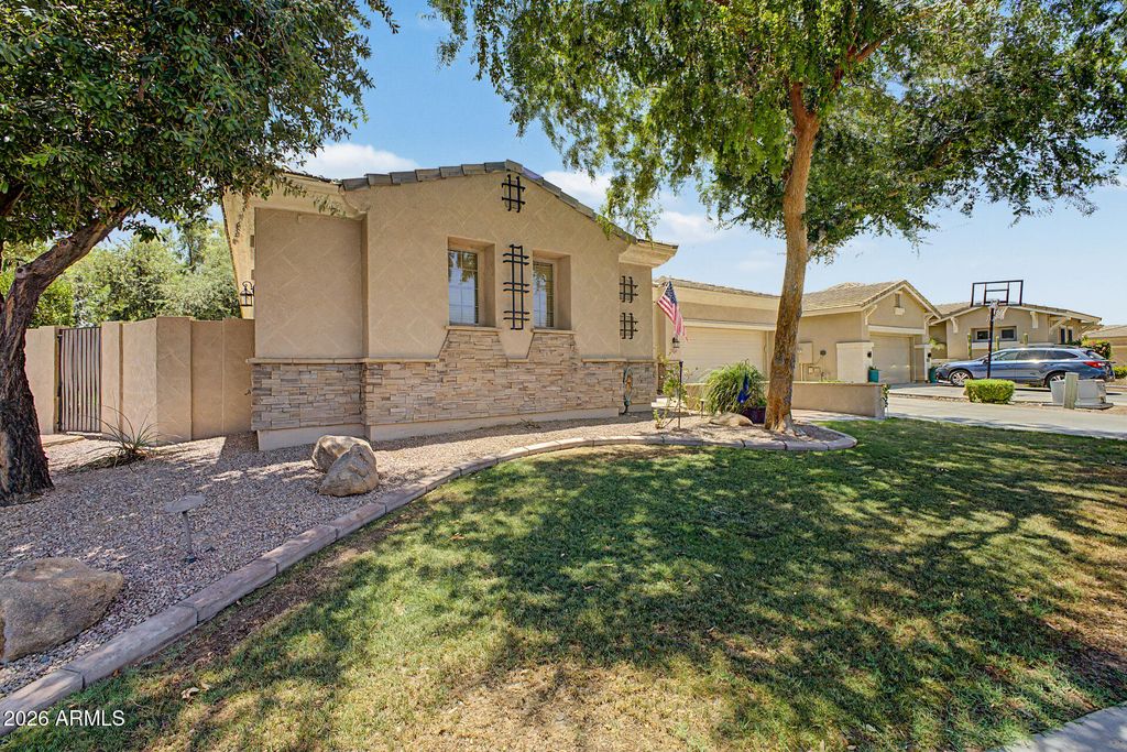 3225 E CARDINAL Court, Chandler, AZ 85286 — photo 3