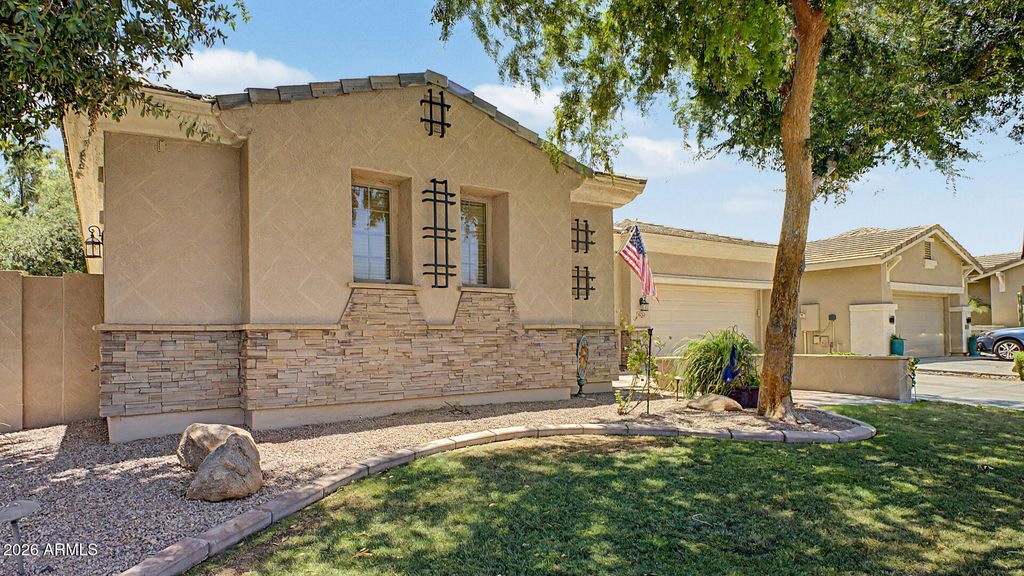 3225 E CARDINAL Court, Chandler, AZ 85286 — photo 4