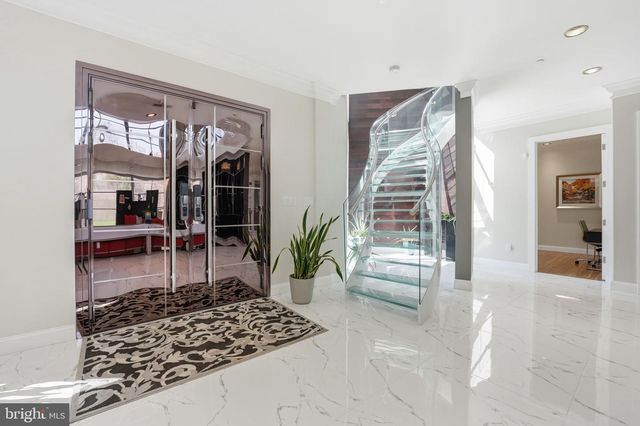 10405 BOSWELL LN, Potomac, MD 20854