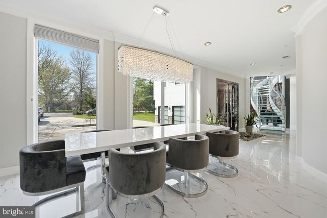 10405 BOSWELL LN, Potomac, MD 20854