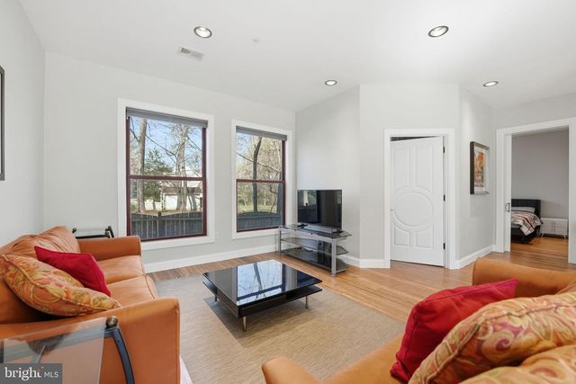 10405 BOSWELL LN, Potomac, MD 20854