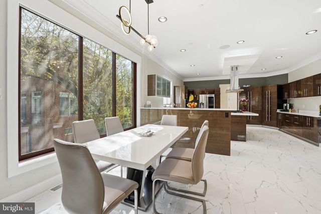 10405 BOSWELL LN, Potomac, MD 20854