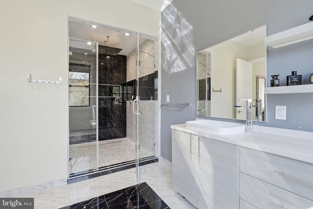 10405 BOSWELL LN, Potomac, MD 20854