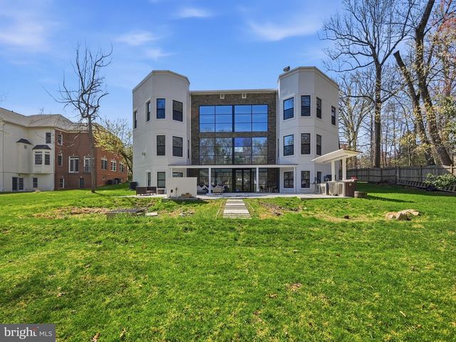 10405 BOSWELL LN, Potomac, MD 20854