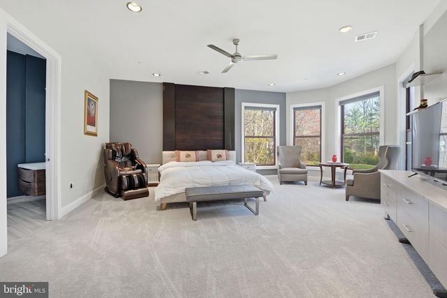 10405 BOSWELL LN, Potomac, MD 20854