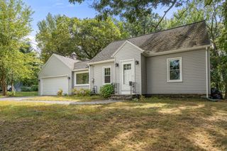 4 Westborough St, Worcester, MA 01604